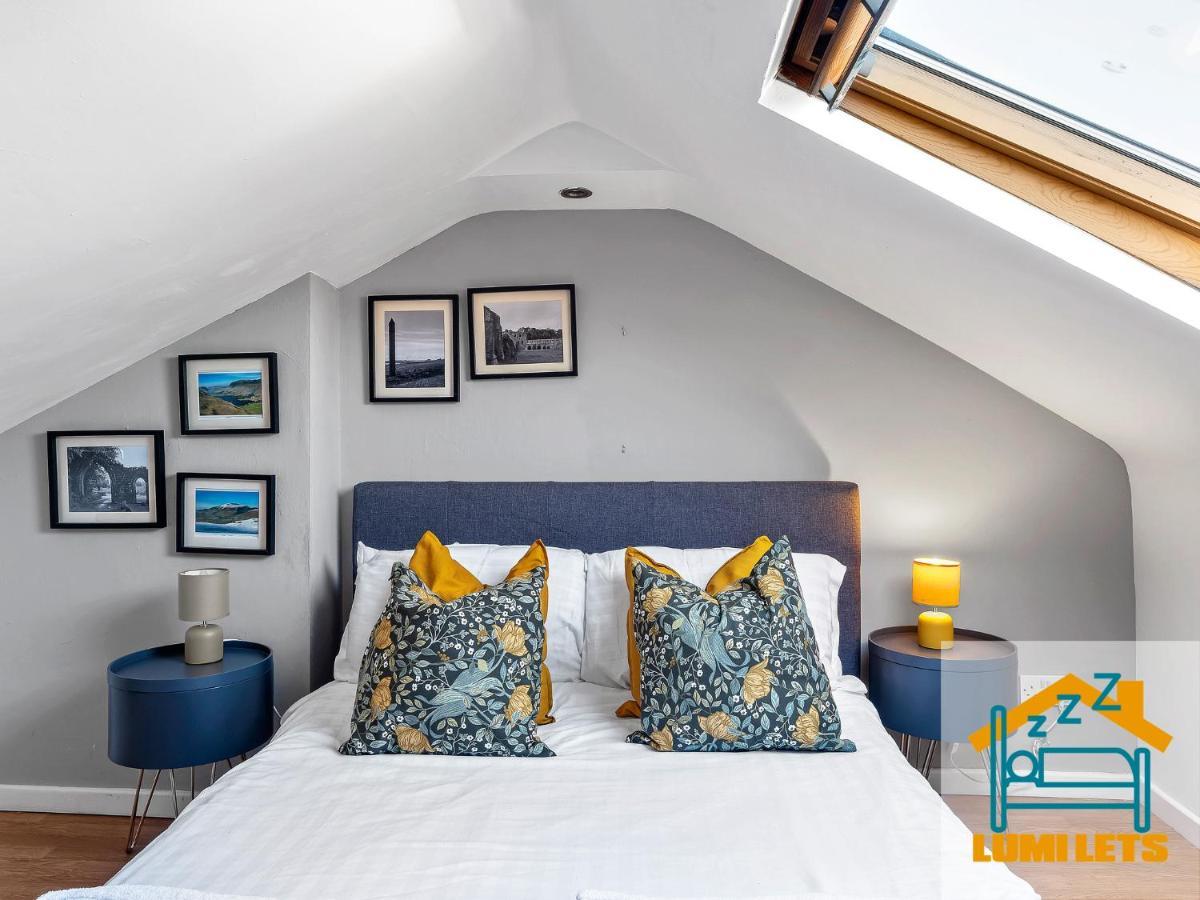 2Br Home In Barrow-In-Furness Sleeps 8 Close To Bae Systems, Hospital, Lakes Kültér fotó
