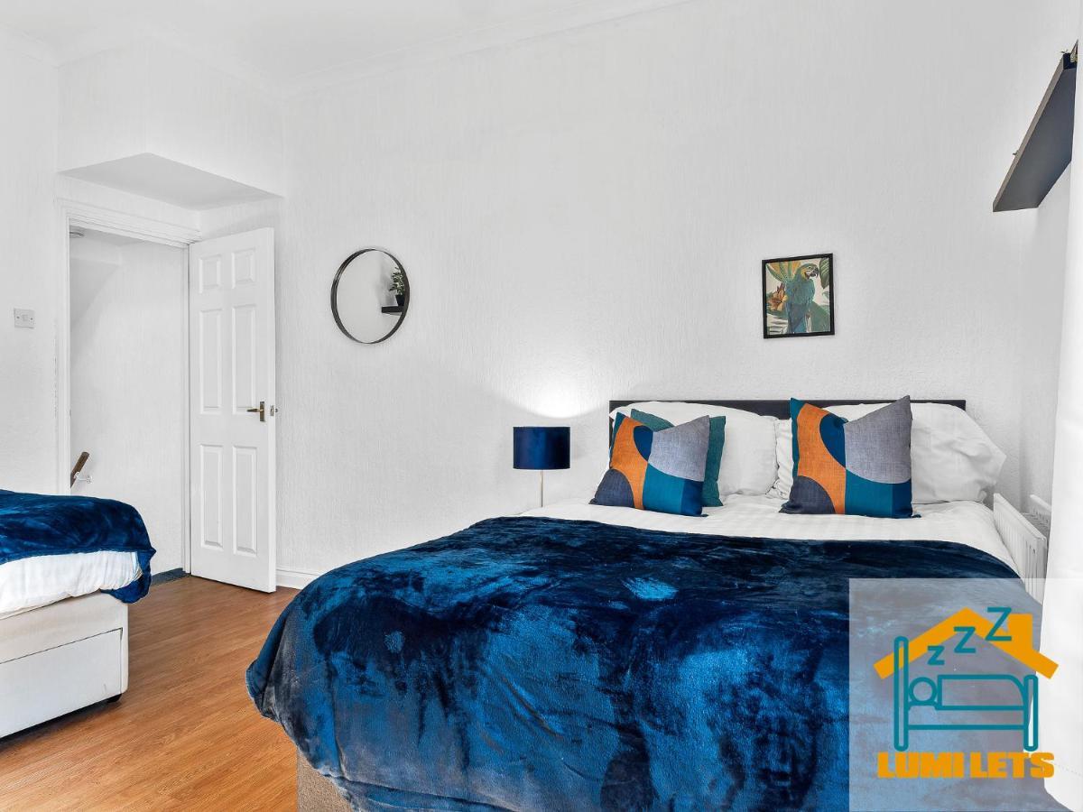 2Br Home In Barrow-In-Furness Sleeps 8 Close To Bae Systems, Hospital, Lakes Kültér fotó